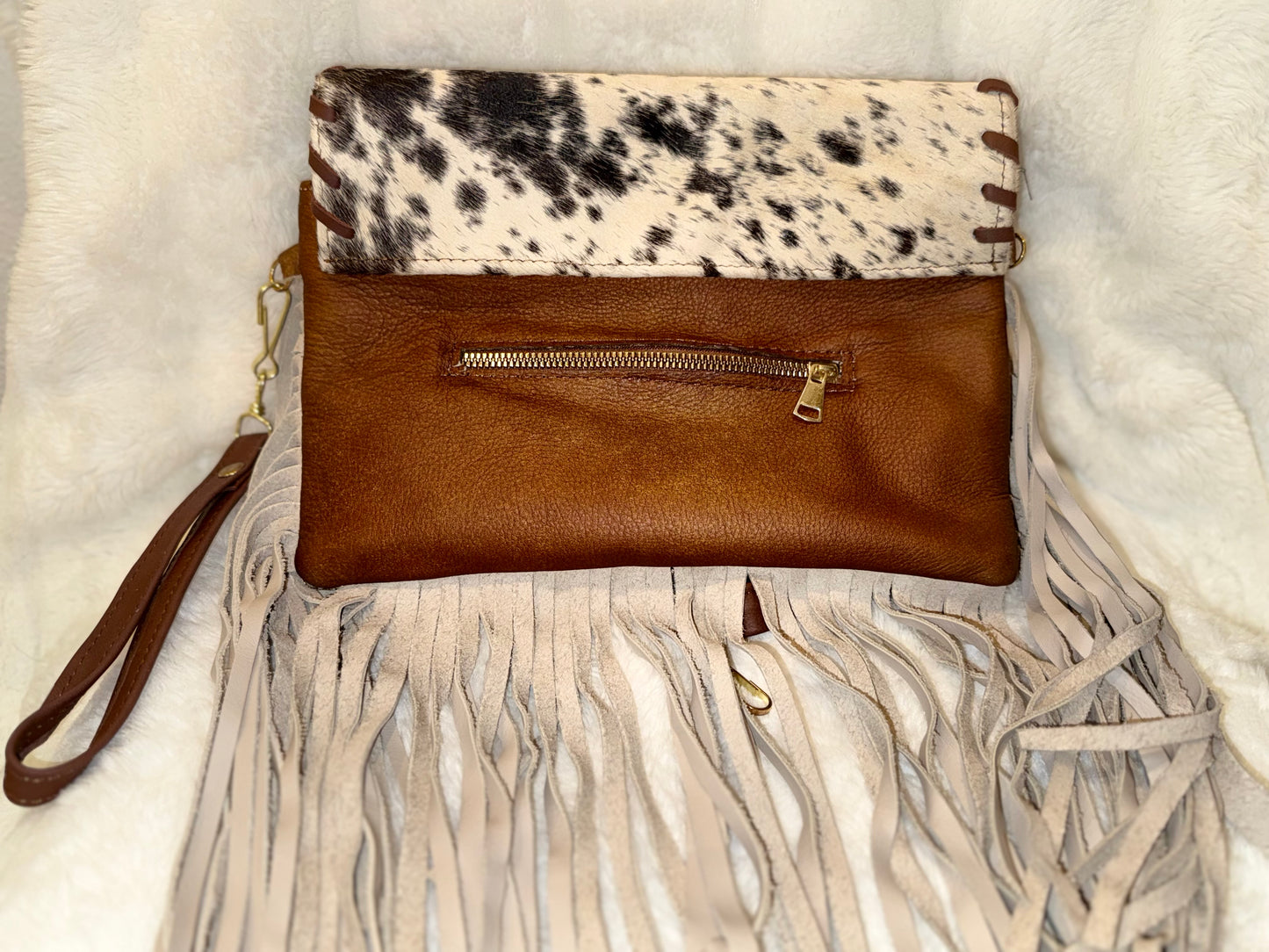 Flor de Camino Fringe Clutch