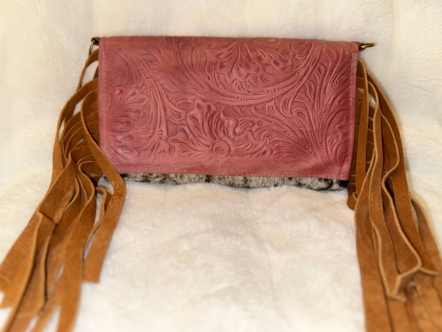 Rosa del Desierto Fringe Clutch