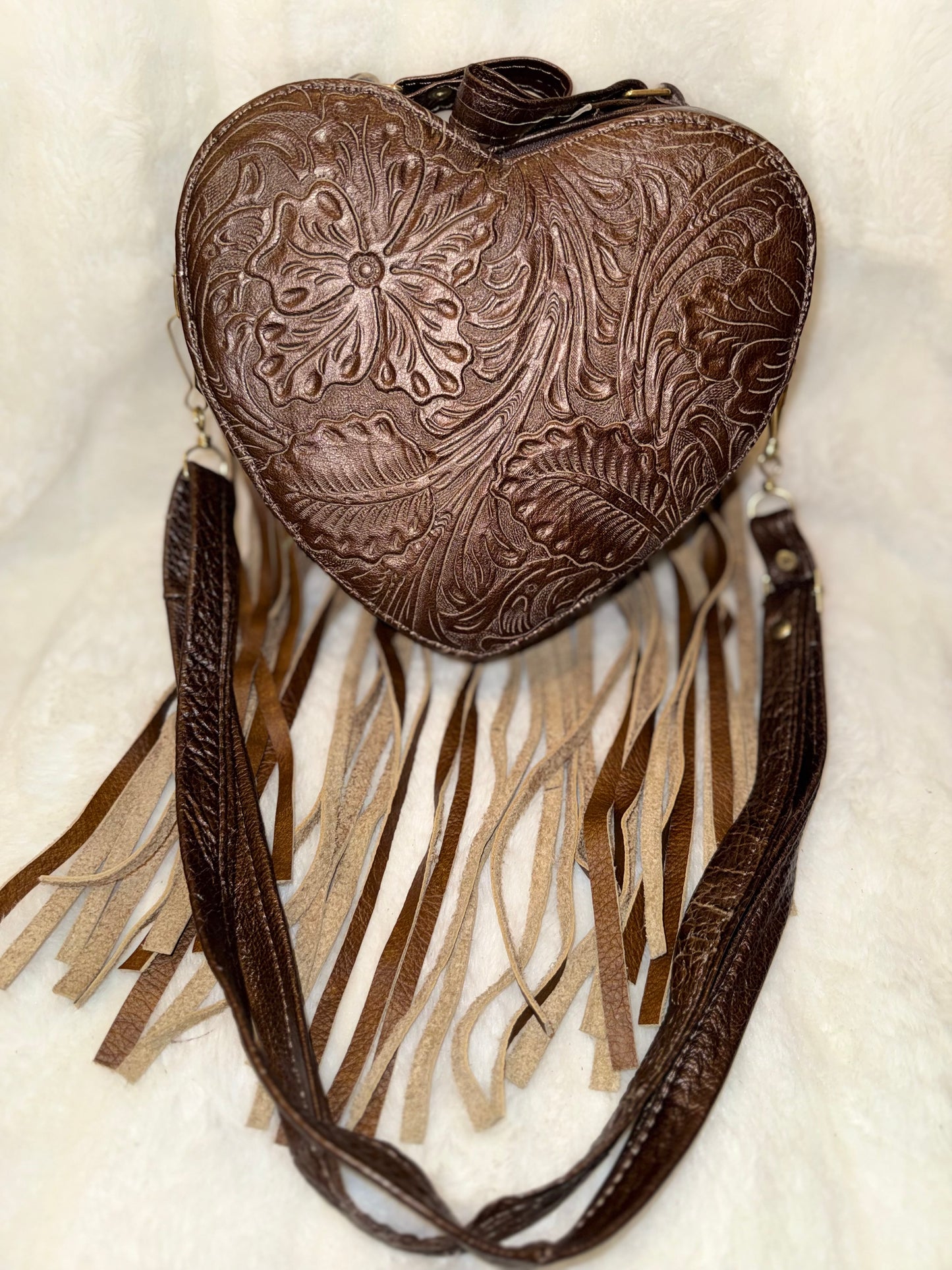 Corazón del Desierto Fringe Bag